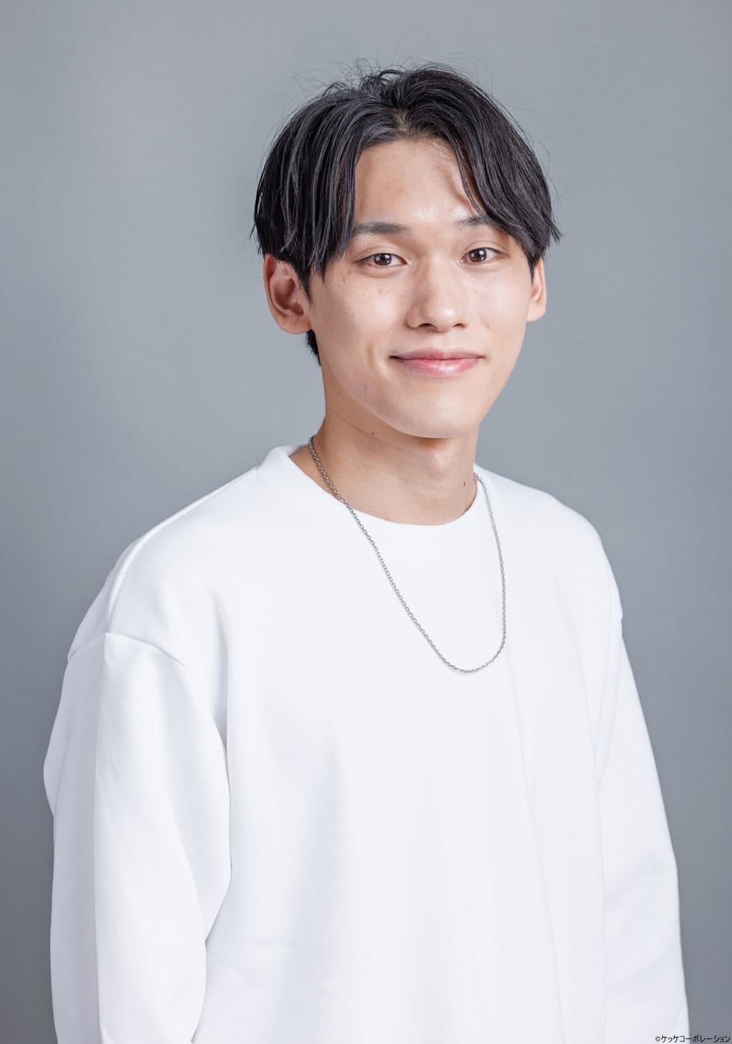 奈酉秋吾